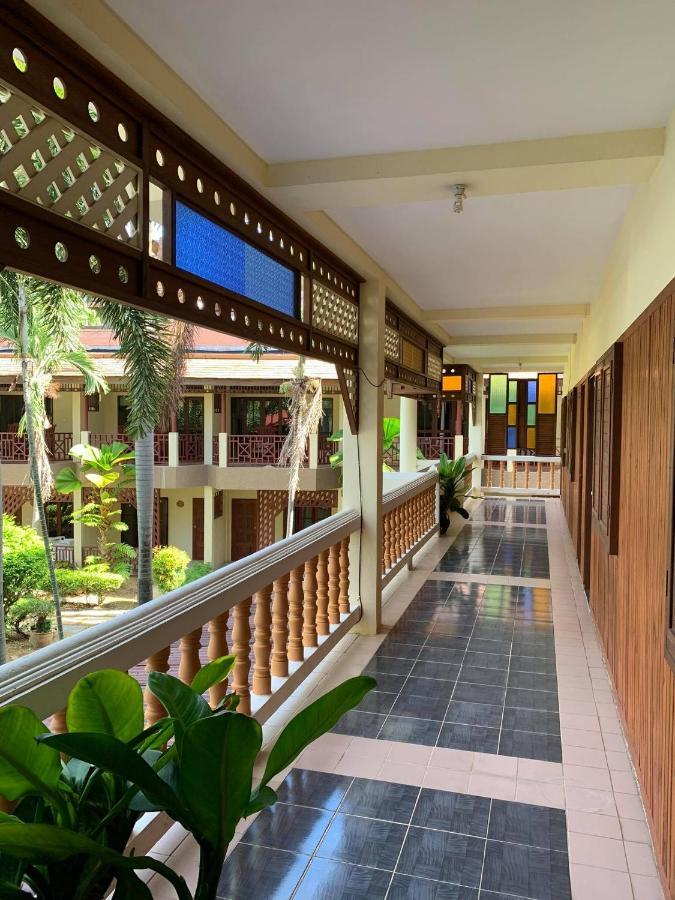Rattana Guesthouse&Bungalow Pantai Chaweng Luaran gambar